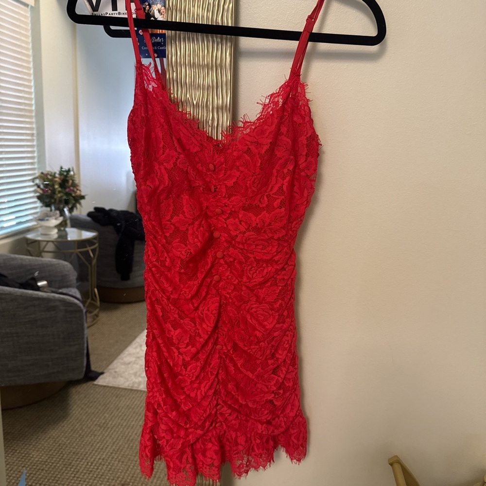 RED LACE FOR LOVE AND LEMONS MINI DRESS